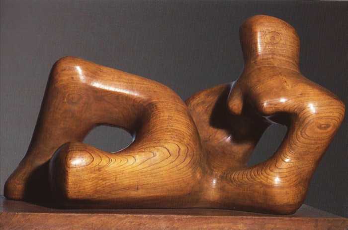 HENRY MOORE (1898-1986) Reclining Figure, 1936 (elmwood)
